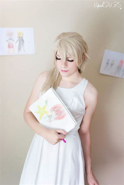 namine cosplay